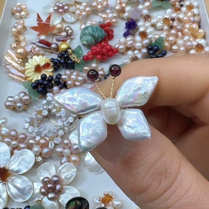 淡水珍珠胸饰银S925镶嵌