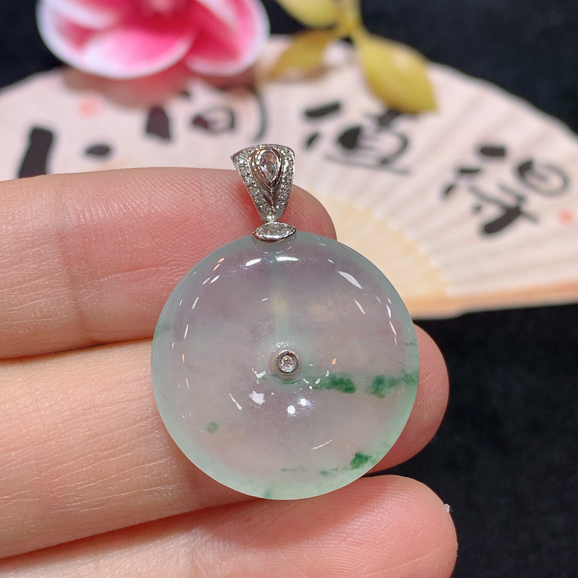 18k金天然A货翡翠飘花平安扣吊坠经典轻奢时尚