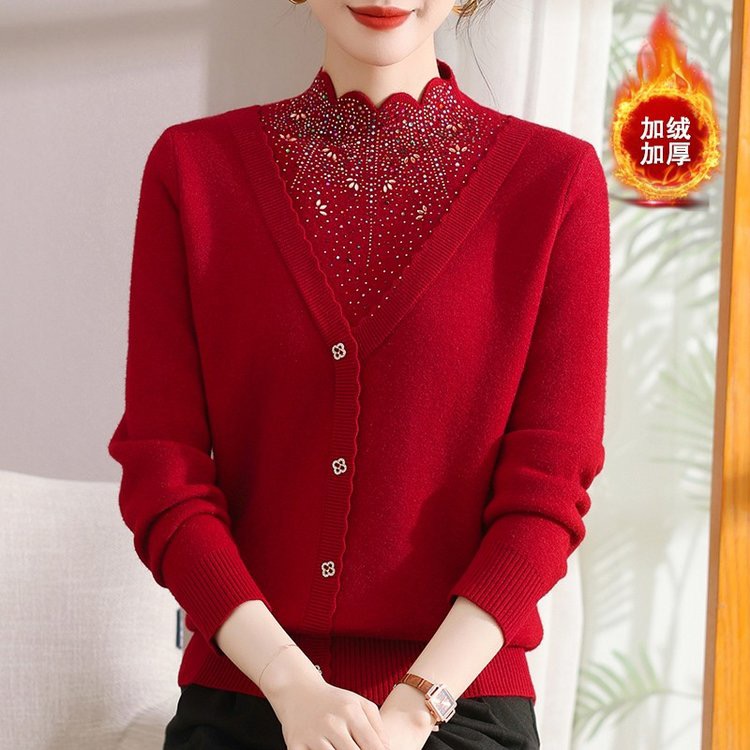 妈妈秋冬装加绒加厚毛衣洋气质上衣中年妇女一体绒保暖内搭打底衫