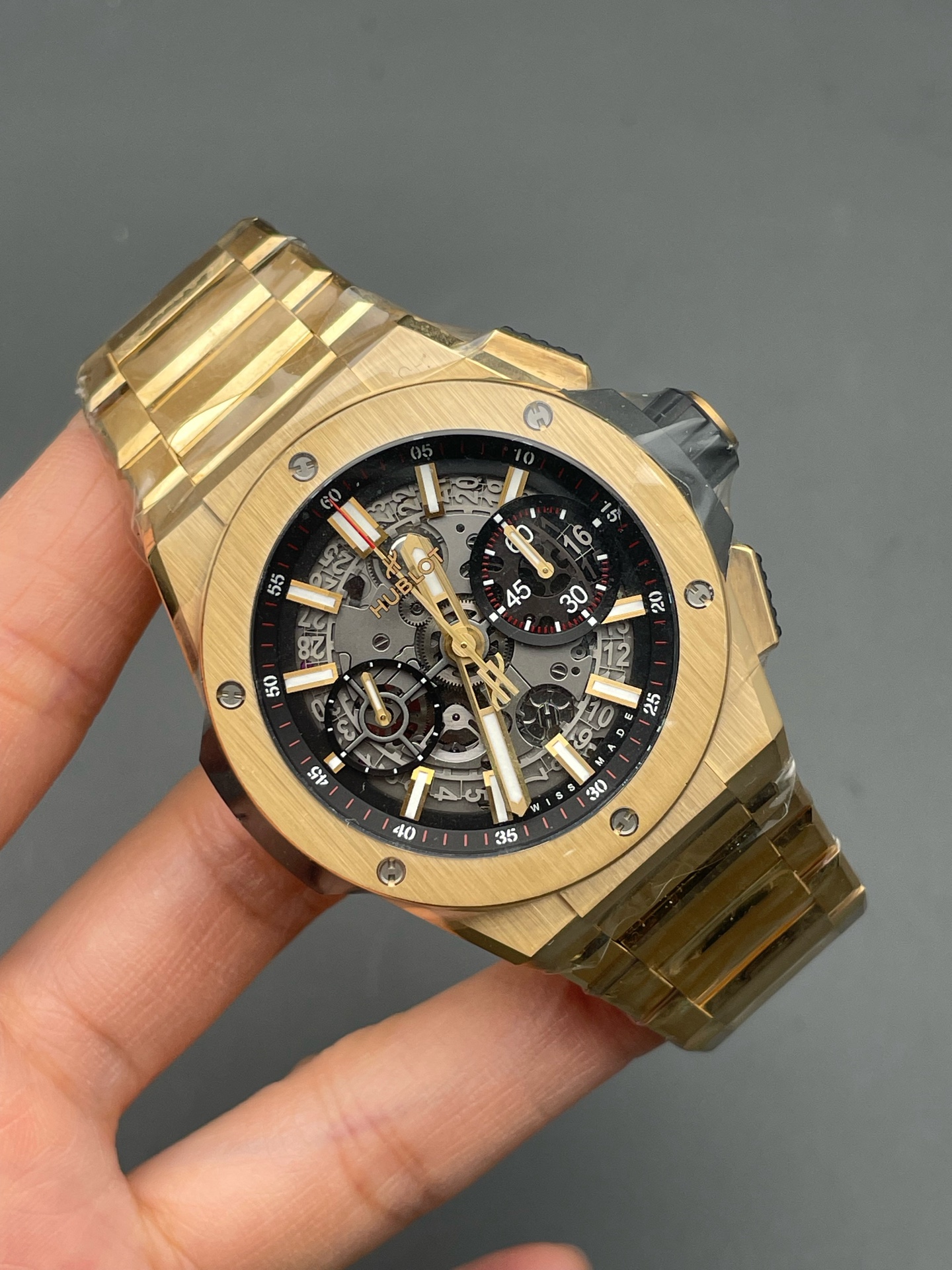 99新 Hublot/宇舶表  Big Bang系列451.VX.1130.VX 全新