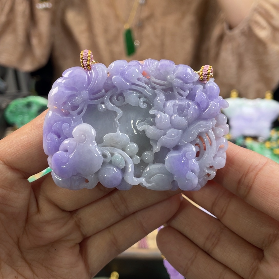 翡翠颈饰未镶嵌代编织