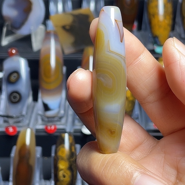 玛瑙/玉髓颈饰未镶嵌