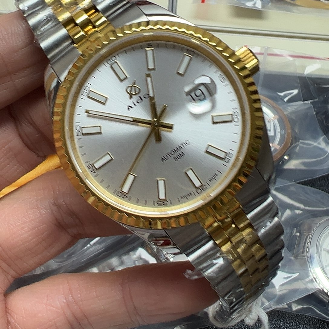 孤品闪购手表一个