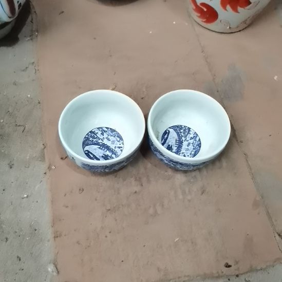 瓷片玩玩具枪毙吧热热的