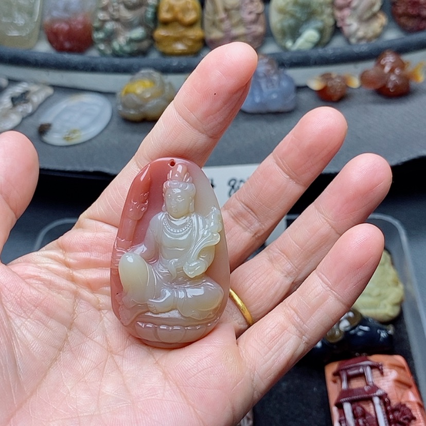 【闪购商品】定制石英质玉吊坠未镶嵌