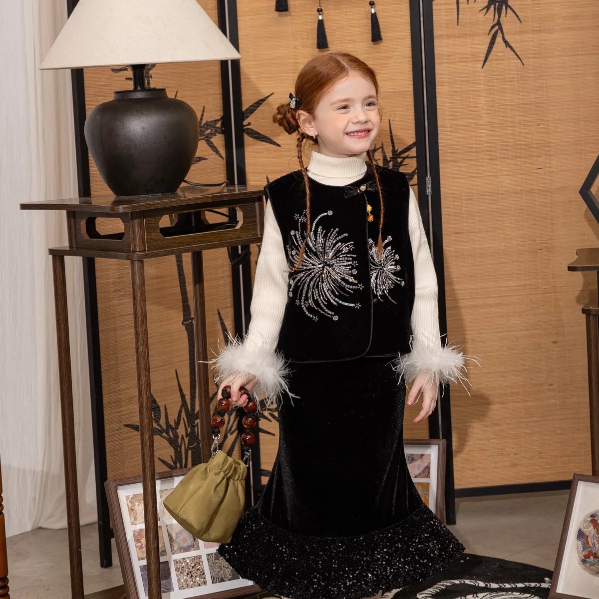 女童2026年服新款冬加厚新年新中式国风马甲255-蜜桃汁-58331黑色