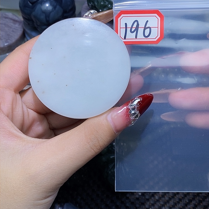 和田玉和田玉边角料随机发未镶嵌