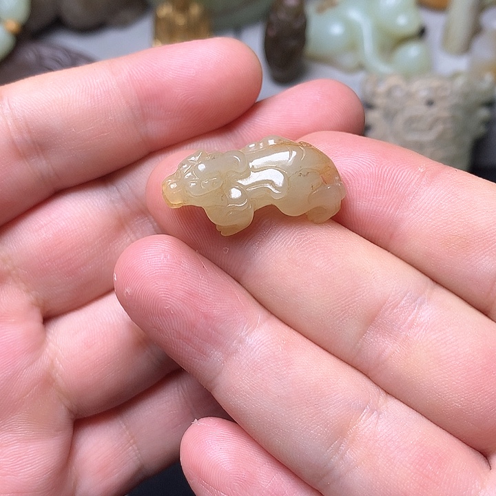 和田玉未镶嵌挂件水**家