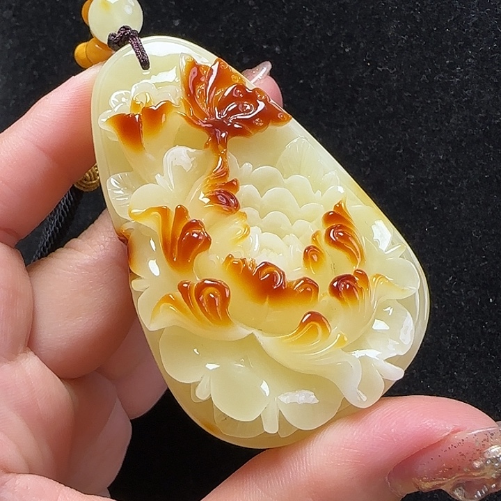 蜜蜡珠宝奇石未镶嵌