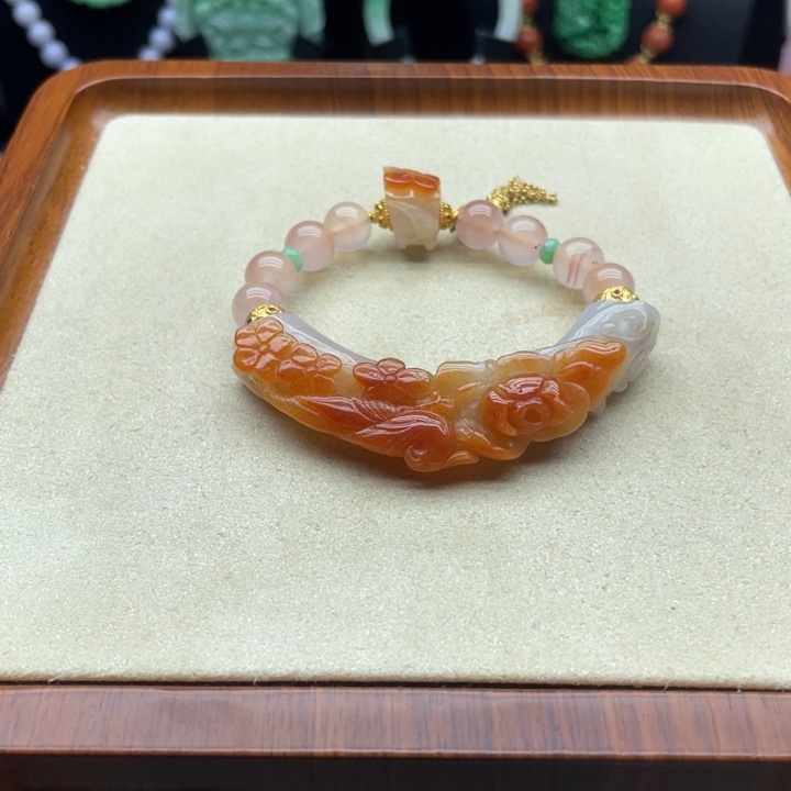 翡翠未镶嵌手镯翡翠半镯