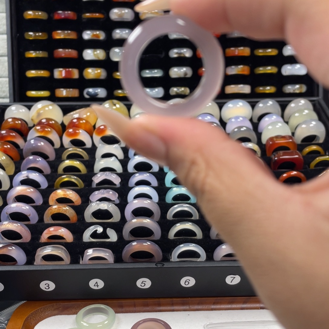 沉***鳞玛瑙/玉髓未镶嵌戒指