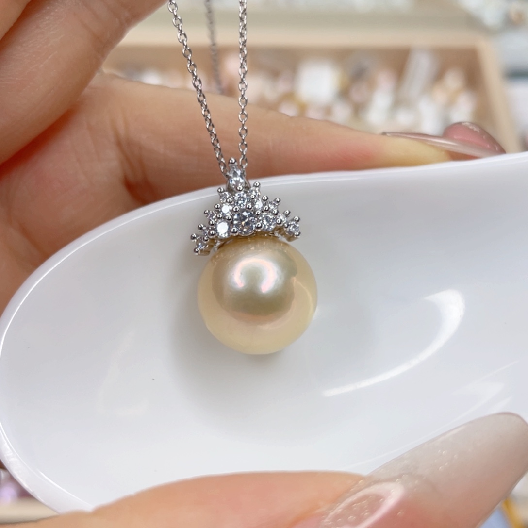 淡水珍珠未镶嵌吊坠(赠链)