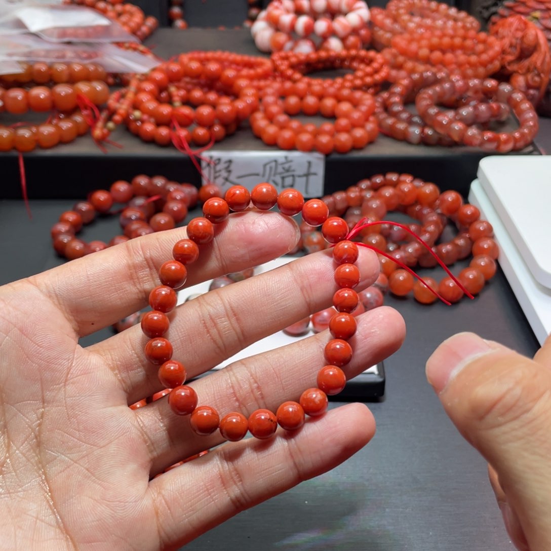南红玛瑙手链未镶嵌