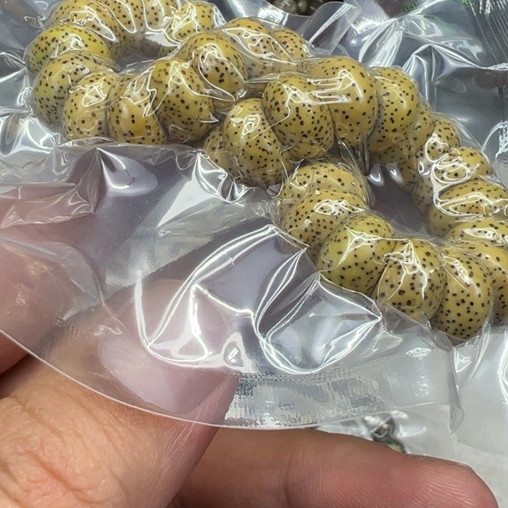 星月菩提手串11傲世黄星月菩提单圈大肠1.3