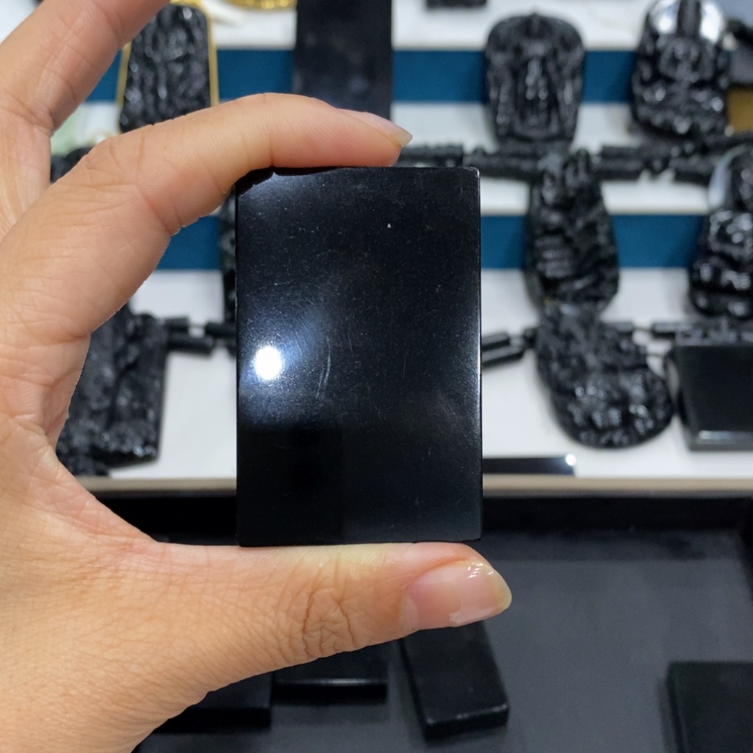 南***3蛇纹石玉未镶嵌吊坠