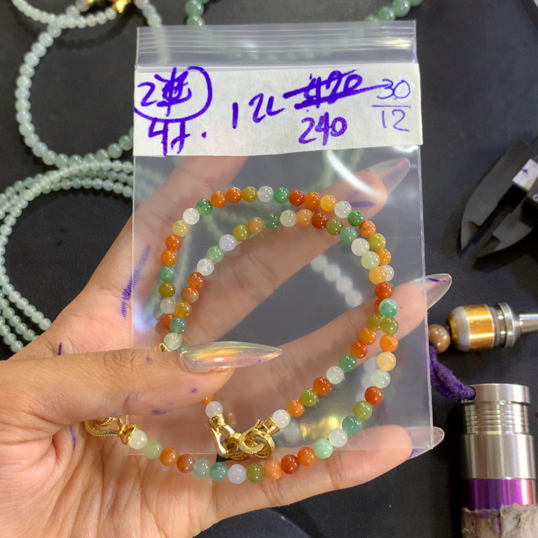 定制翡翠未镶嵌天然缅甸翡翠多样性