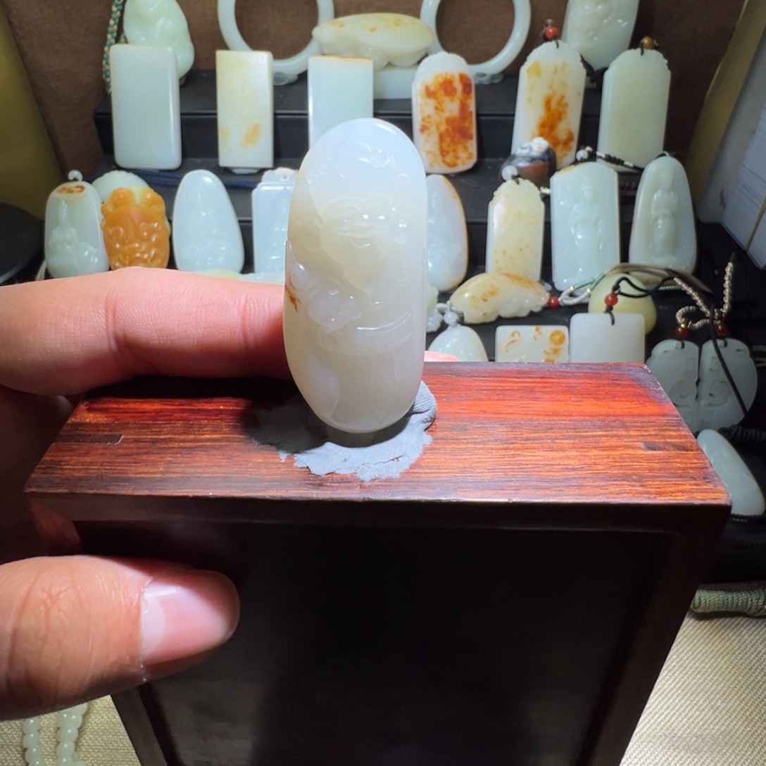 和田玉吊坠(不含链)未镶嵌