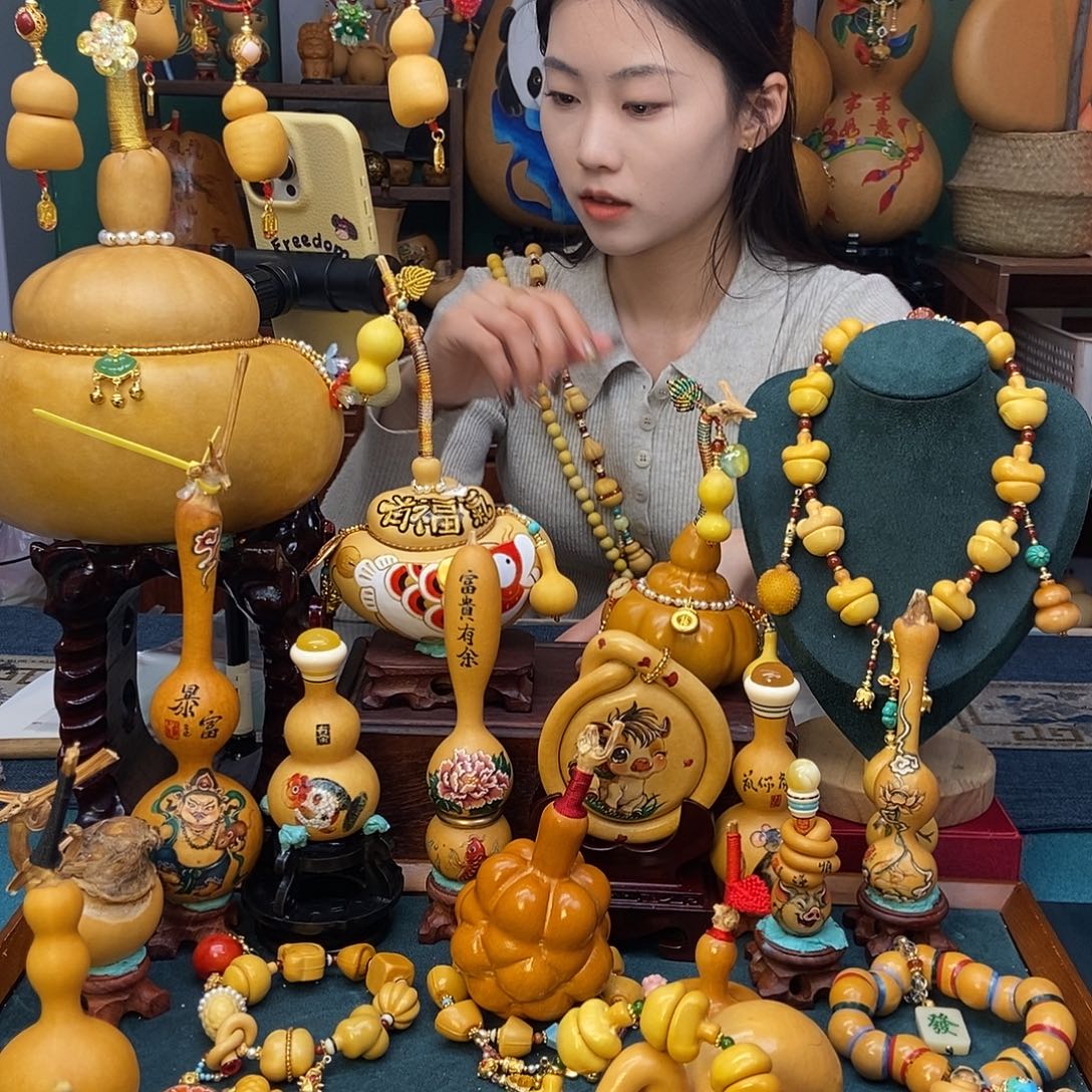 晴***️700¥葫芦看你那密密麻麻买买买买买买