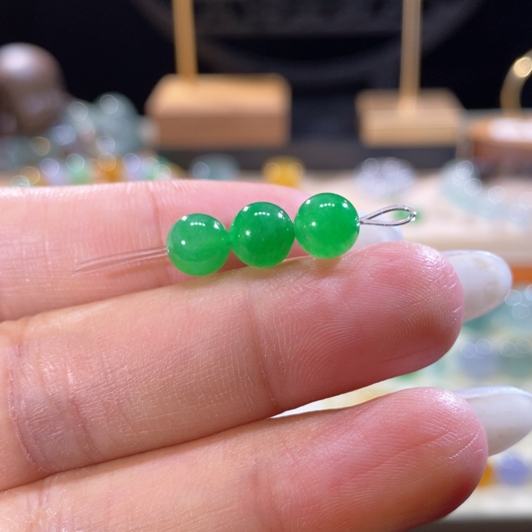 翡翠未镶嵌吊坠(不含链)多样性发其一