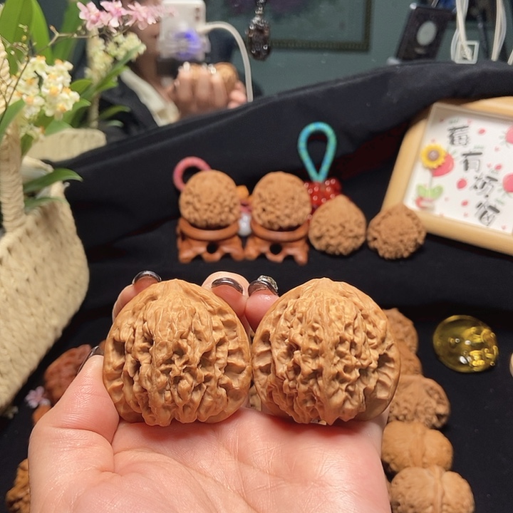 吊坠文玩核桃43七仙庙