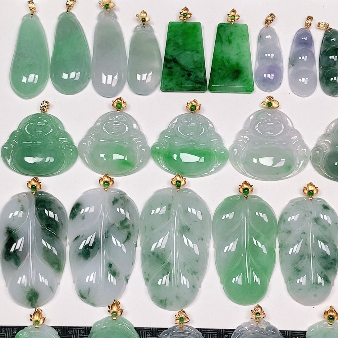 翡翠吊坠(不含链)18K金镶嵌