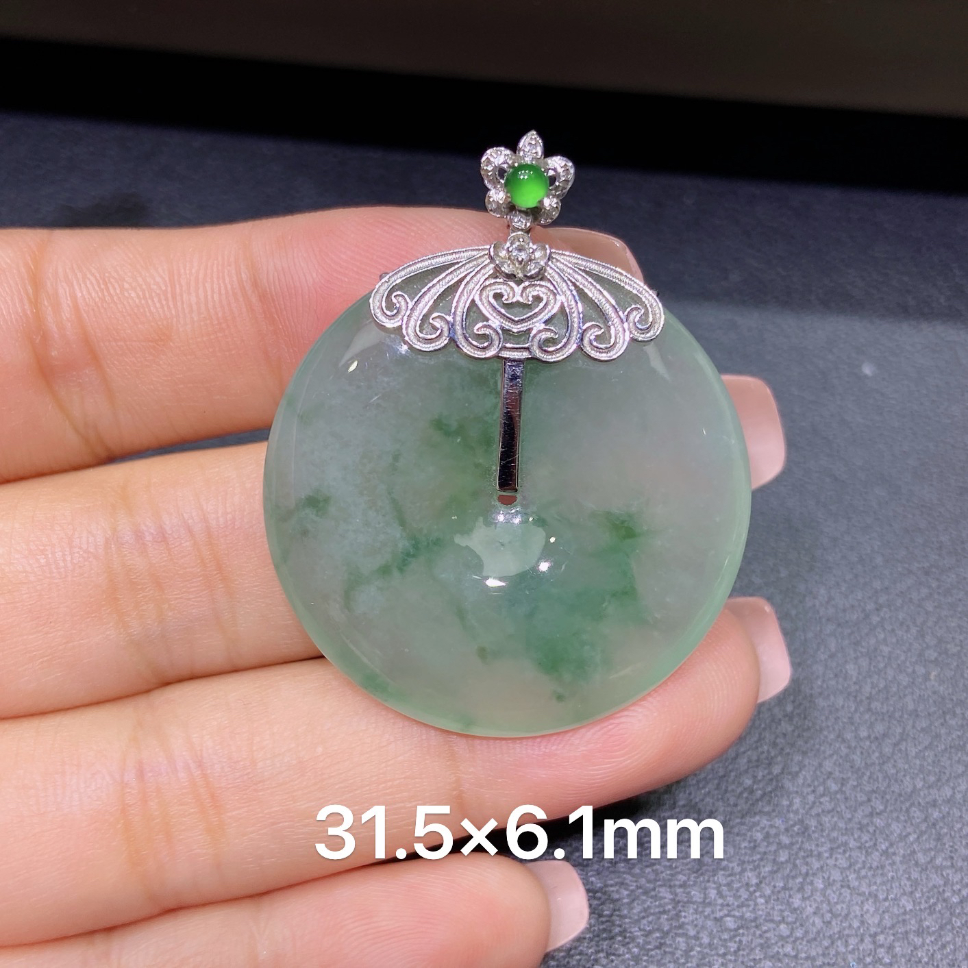 缅甸天然A货翡翠 老坑冰种18k灵动飘花平安扣吊坠 玉质细腻 k135