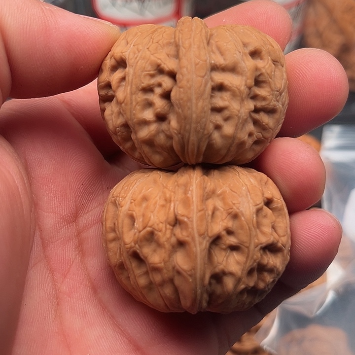 把件文玩核桃元宝43