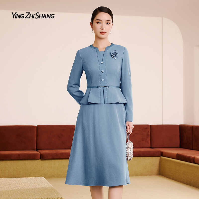 赢智尚2025冬季新款通勤约会万能款！航线蓝假两件连衣裙ZF03852
