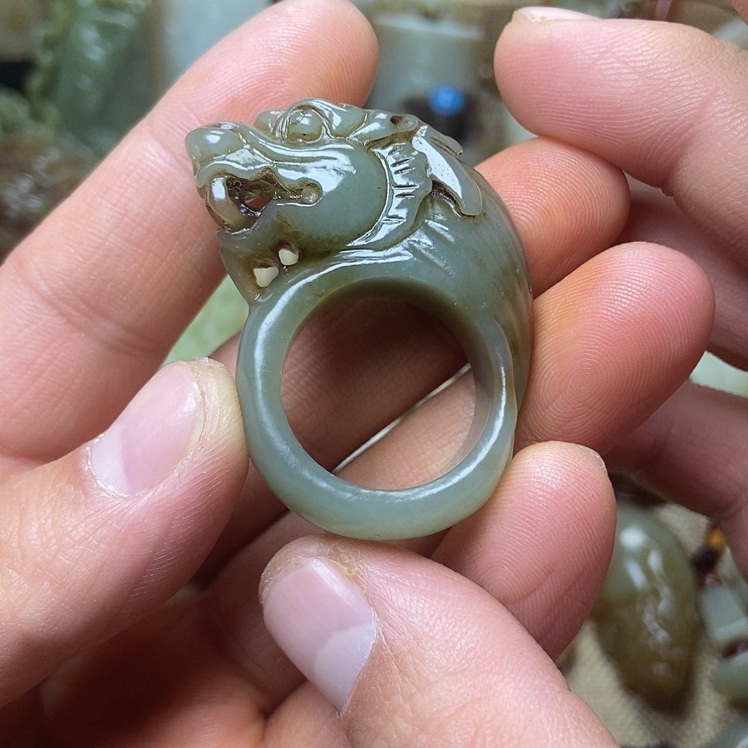 和田玉挂件未镶嵌