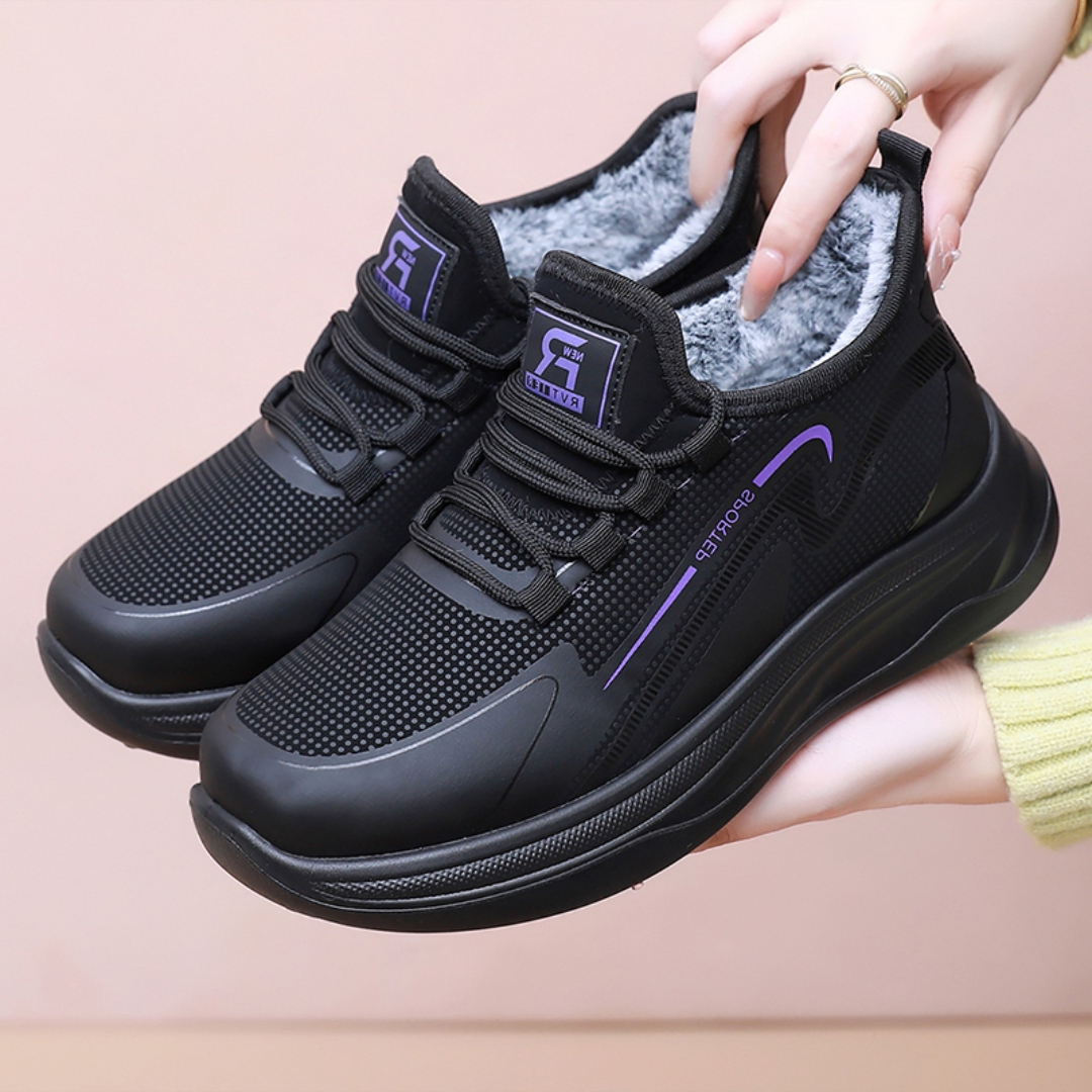 冬季新款老北京布鞋女棉鞋加绒加厚保暖防滑老人鞋妈妈软底休闲鞋