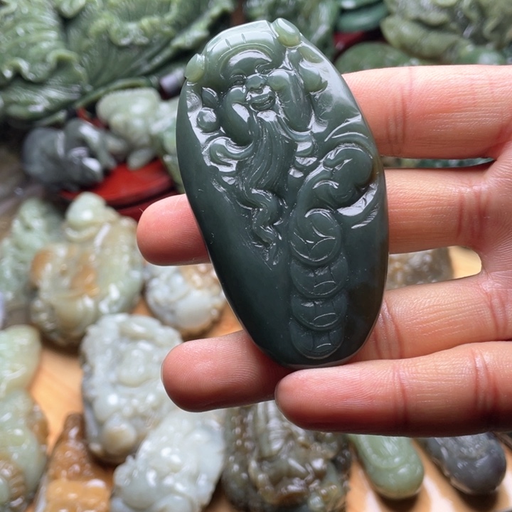 和田玉把件未镶嵌