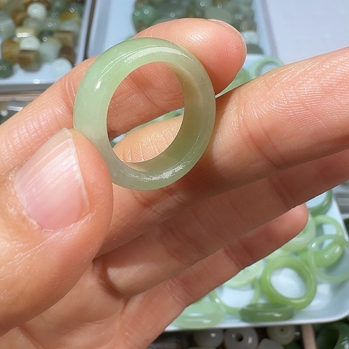 和田玉未镶嵌颈饰16.5内径112