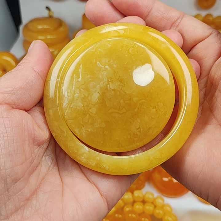 琥珀手镯未镶嵌手镯