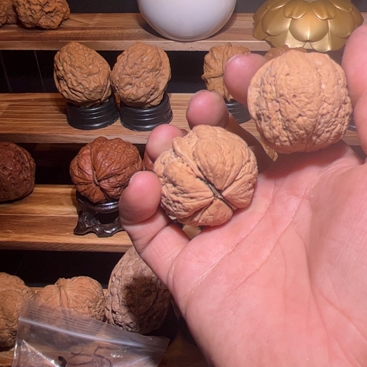 战****文玩核桃吊坠滇西38