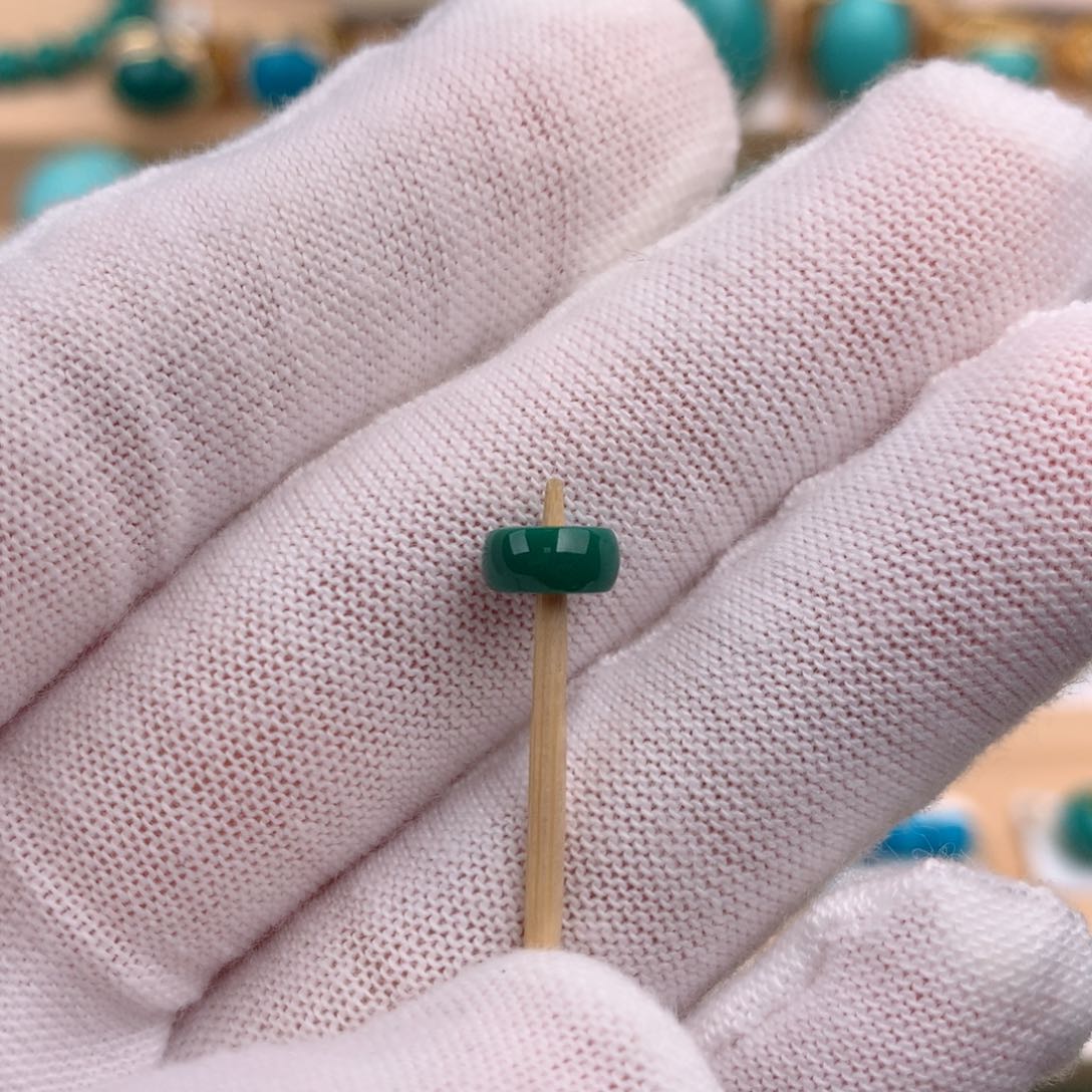 未镶嵌绿松石珠宝奇石6.7-3.2mm