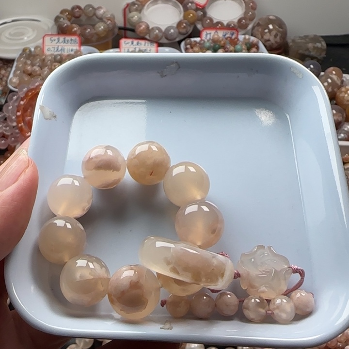 玛瑙/玉髓未镶嵌珠宝半成品