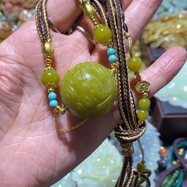 岫玉岫玉吊坠未镶嵌