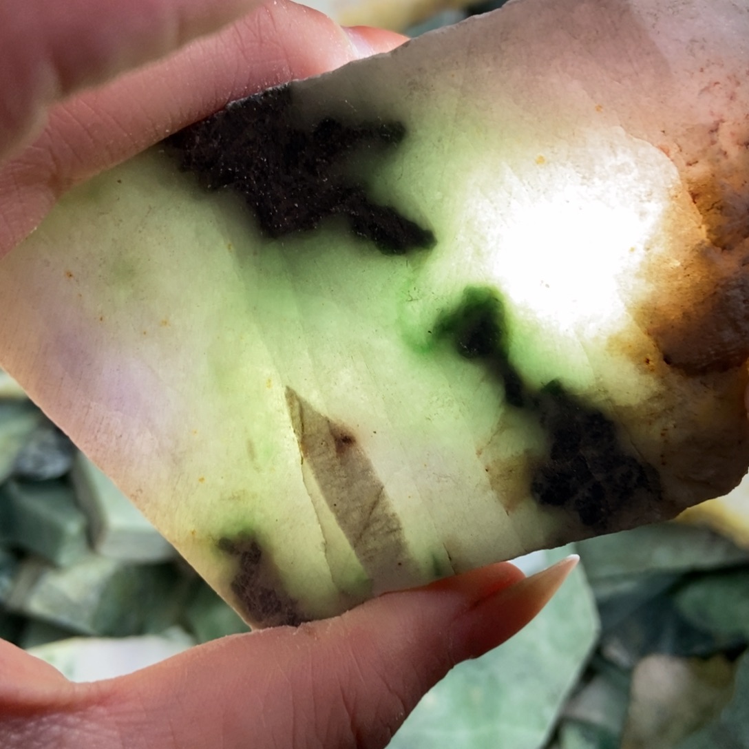 翡翠未镶嵌挂件天然翡翠