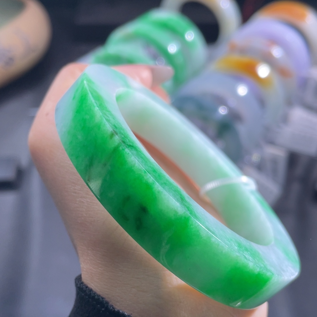 定制翡翠未镶嵌正圈