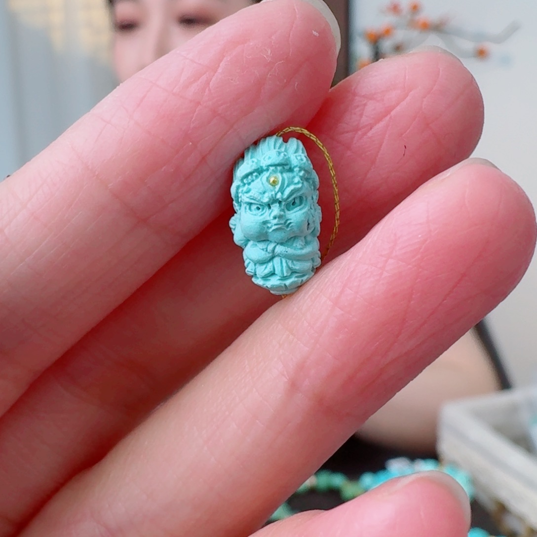 绿松石未镶嵌挂件