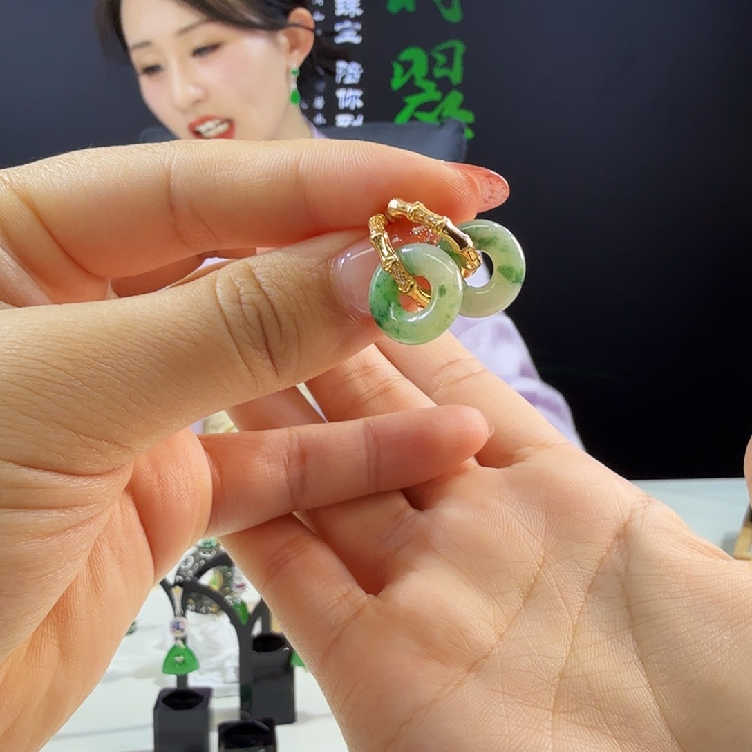 翡翠耳饰银S925镶嵌925镶嵌