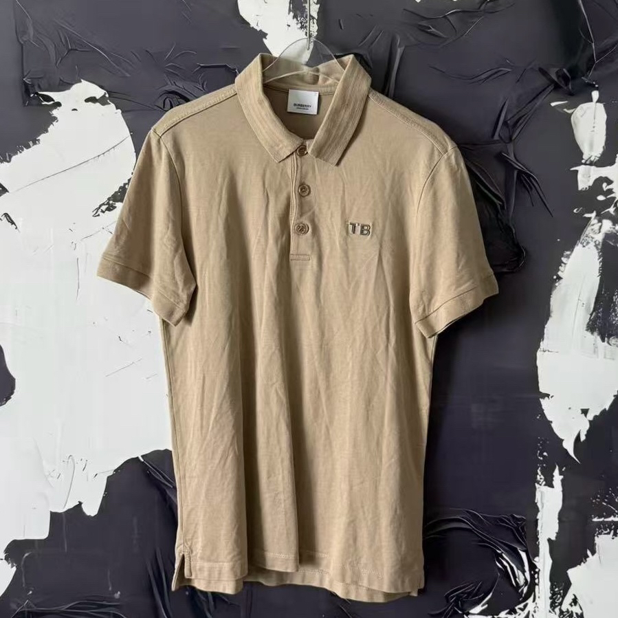 未使用 BURBERRY/博柏利 卡其色polo衫S码/C3107
