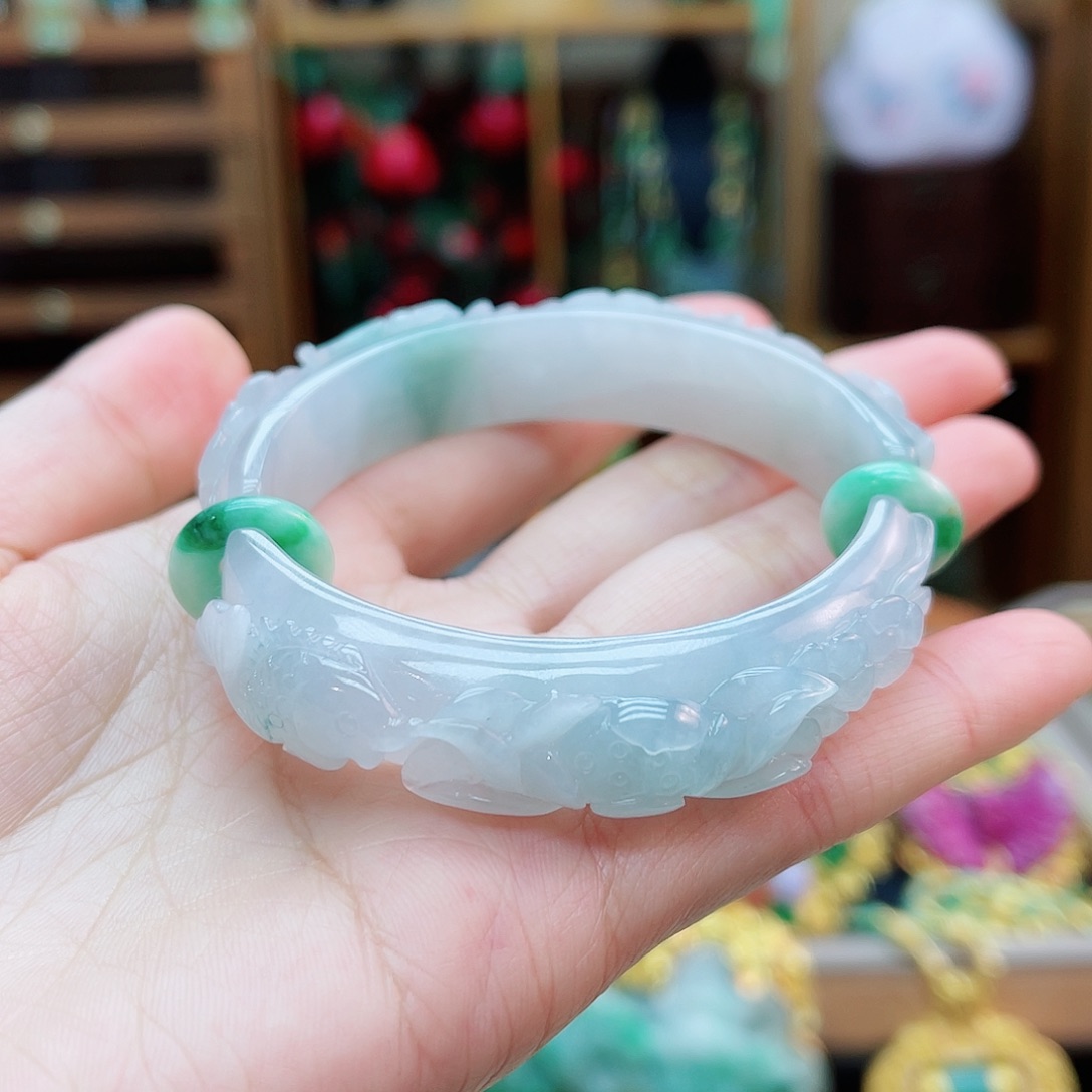 未镶嵌手镯翡翠48小时鉴赏期1