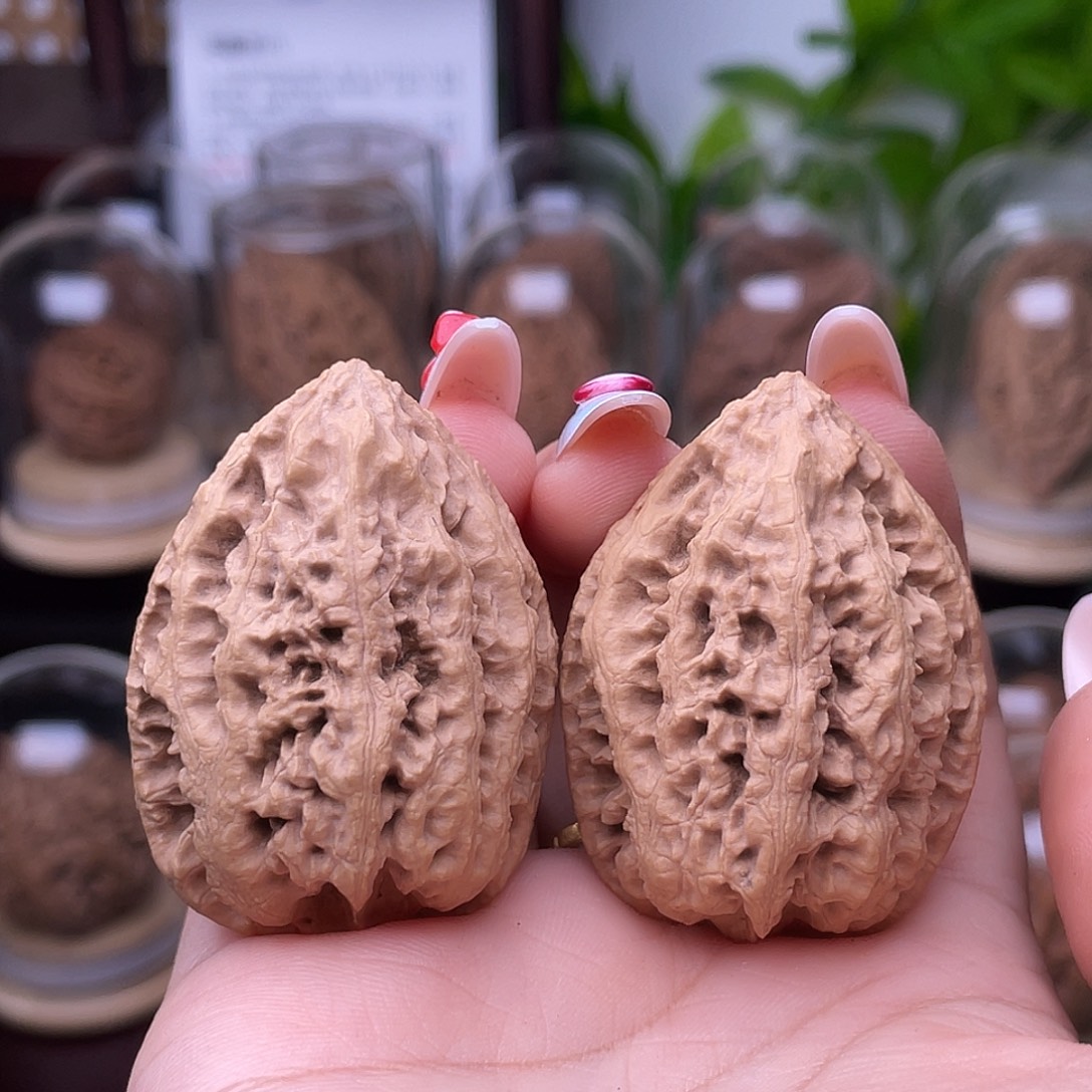 吊坠文玩核桃雨花石