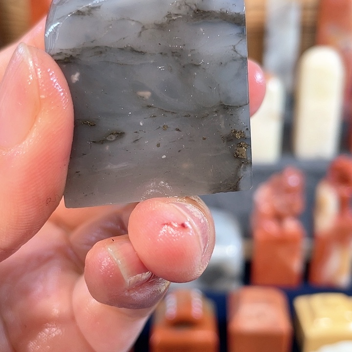 寿山石印石气**闲寿山石印石