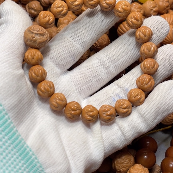 猴头核桃手串桀**羁吞噬