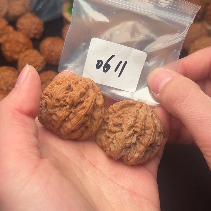 把件文玩核桃45 尺   大粗筋（有色差）    0611