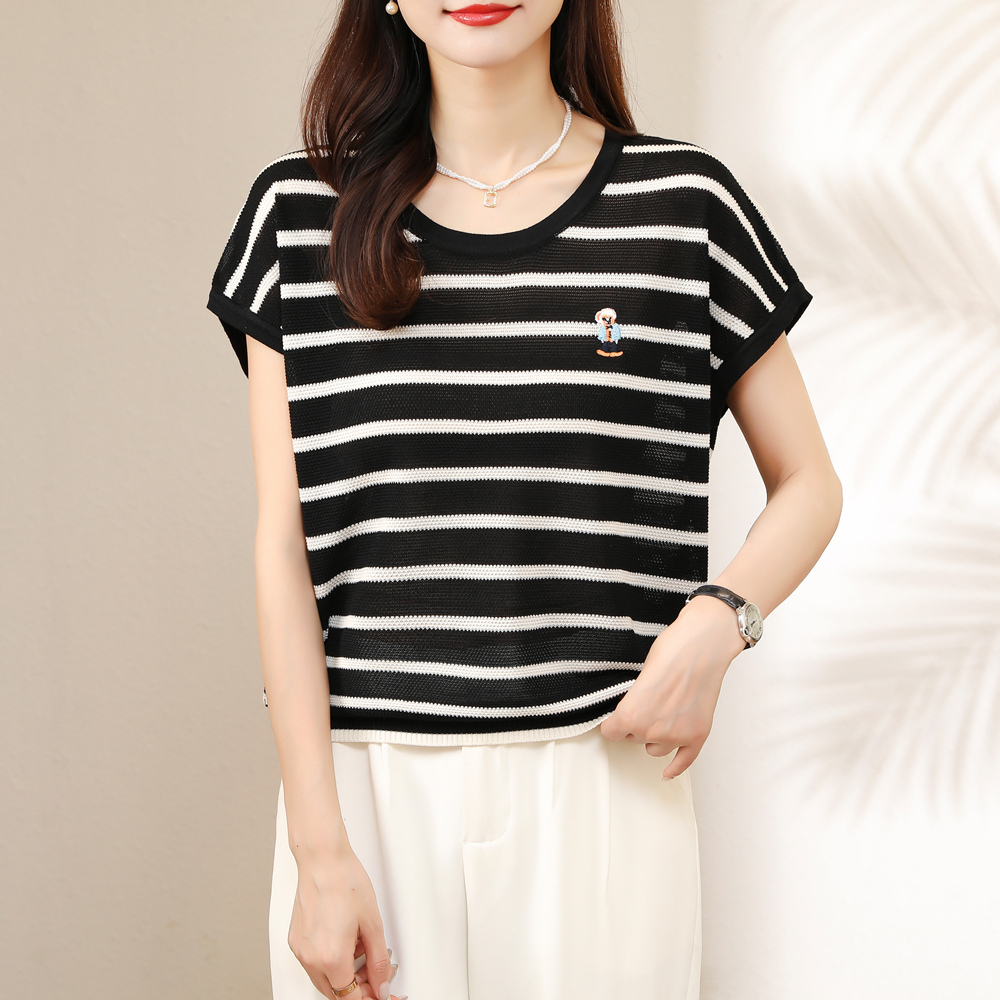 莱赛尔天丝小熊刺绣条纹短袖女夏季轻薄洋气宽松飞飞袖针织衫上衣