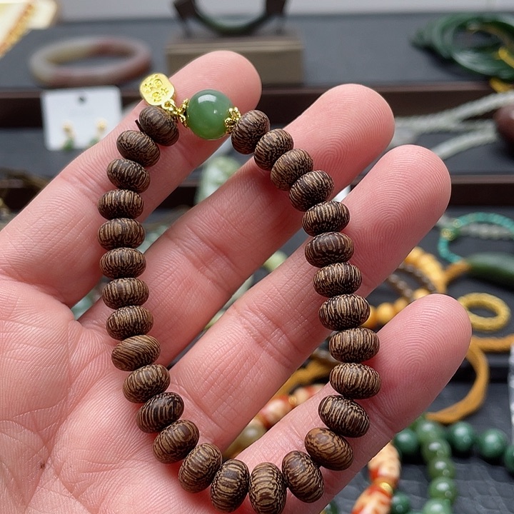 和田玉手串未镶嵌