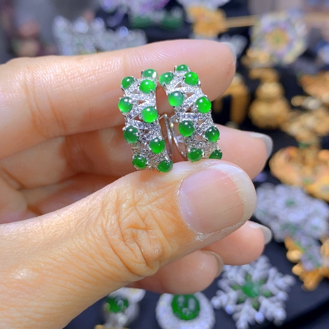 翡翠耳钉银S925镶嵌天然翡翠